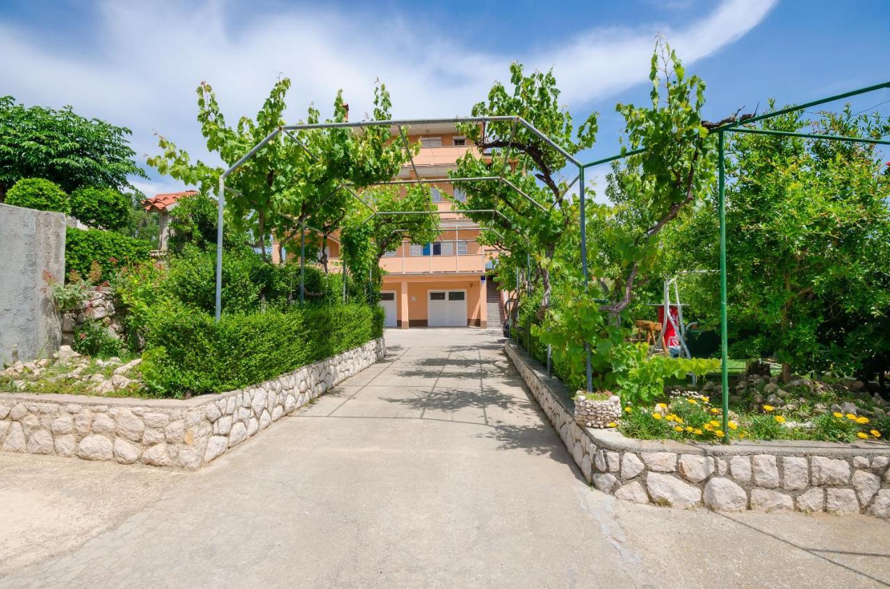 Apartments Rajka Lopar Exterior photo